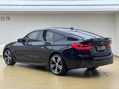 2021 BMW 6 Series GT 630i M Sport Package, чёрный — фото 21