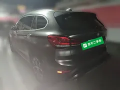 2020 BMW X1 Premium, чёрный — фото 4