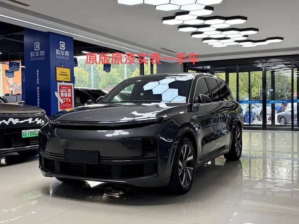 2023 Li Auto L8
