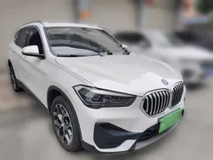 2021 BMW X1 Leading, белый — фото 3