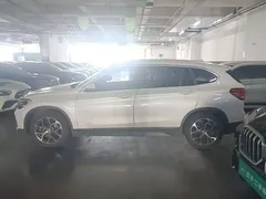 2021 BMW X1 Leading, белый — фото 4