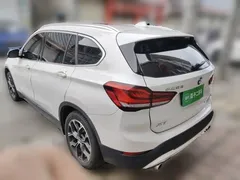 2021 BMW X1 Leading, белый — фото 5
