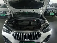 2021 BMW X1 Leading, белый — фото 22