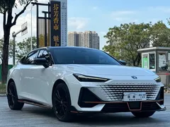 2023 Changan UNI-V 1.5T Sport, белый — фото 3