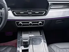 2023 Hongqi HS5 2.0T Pro — фото 8