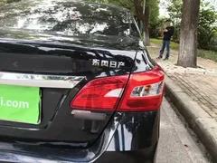 2021 Nissan Sylphy Classic 1.6XE CVT Comfort, чёрный — фото 8