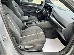 2023 Volkswagen Golf 280TSI DSG R-Line Lite, зелёный — фото 10