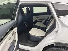 2024 BYD Song PLUS Honor Edition EV 520km Premium, белый — фото 10