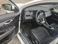 2021 Geely Emgrand UP 1.5L CVT Luxury, белый — фото 17
