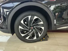 2025 Hongqi HS7 2.0T PHEV 2WD 6-seat Qixiang, чёрный — фото 23
