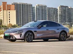 2026 Xiaomi SU7 RWD Standard — фото 1