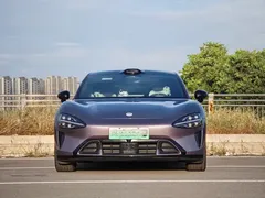 2026 Xiaomi SU7 RWD Standard — фото 2