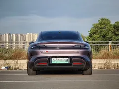 2026 Xiaomi SU7 RWD Standard — фото 8