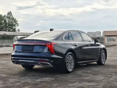 2024 Hongqi H5 1.5T DCT Zhilian Qiyun, чёрный — фото 13