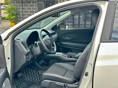 2022 Honda Vezel 1.5L CVT Pioneer, белый — фото 8