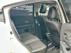 2022 Honda Vezel 1.5L CVT Pioneer, белый — фото 11