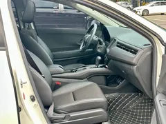 2022 Honda Vezel 1.5L CVT Pioneer, белый — фото 12