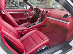2022 Porsche 718 Boxster 2.0T, белый — фото 6