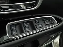 2020 Mitsubishi Outlander 2.4L 4WD 7-seat, белый — фото 9