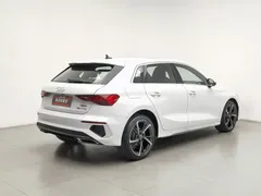 2023 Audi A3 Sportback 35 TFSI Fashion Sport, белый — фото 2