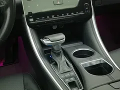 2023 Toyota Avalon Hybrid 2.5L XLE Premium, чёрный — фото 13