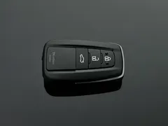 2023 Toyota Avalon Hybrid 2.5L XLE Premium, чёрный — фото 19