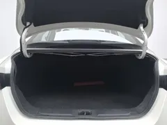 2021 Nissan Sylphy 1.6L XL CVT, белый — фото 16