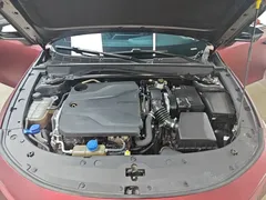 2022 Changan UNI-V 1.5T Premium — фото 20