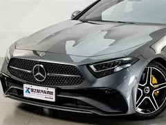 2022 Mercedes-Benz CLS 300 Luxury — фото 2