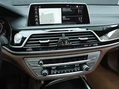 2021 BMW 7 Series 740Li xDrive Executive M Sport Package, чёрный — фото 9