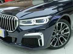 2021 BMW 7 Series 740Li xDrive Executive M Sport Package, чёрный — фото 22
