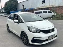 2021 Honda Fit 1.5L CVT, белый — фото 3