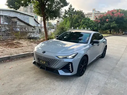 2022 Changan UNI-V 1.5T Premium