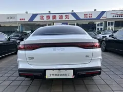 2024 BYD Qin L PHEV 80km Exceed, белый — фото 7