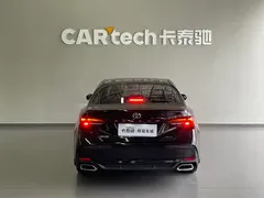 2022 Toyota Avalon 2.0L XLE Premium, чёрный — фото 5