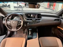 2021 Lexus ES 200 Excellence, чёрный — фото 5