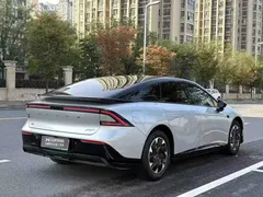 2024 Xpeng P7+ Long Range Max — фото 4