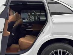 2023 Mercedes-Benz GLC 300 L 4MATIC Sport 5-seat, белый — фото 9