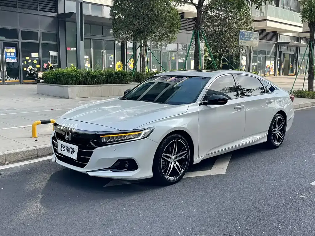 2022 Honda Accord 260TURBO Premium