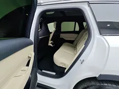 2023 Nio ES6 75kWh, белый — фото 14