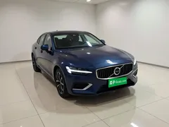 2022 Volvo S60 B4 Luxury, синий — фото 3