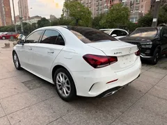 2021 Mercedes-Benz A-Class A 200 L Sport Sedan Fashion, белый — фото 9