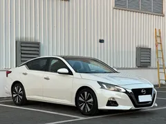 2021 Nissan Teana 2.0L XL Comfort, белый — фото 3