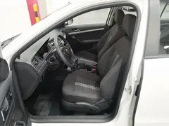 2019 Volkswagen Lavida Qihang 1.5L MT Fashion China VI, белый — фото 10