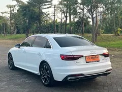 2022 Audi A4L 40 TFSI Luxury, белый — фото 18