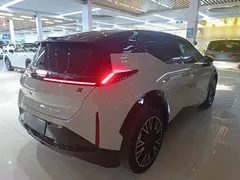 2023 Zeekr X 4WD YOU 5-seat, белый — фото 7