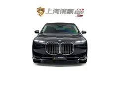 2023 BMW 7 Series 740Li Leading Luxury Package, чёрный — фото 2