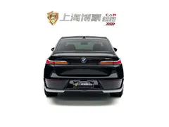 2023 BMW 7 Series 740Li Leading Luxury Package, чёрный — фото 4