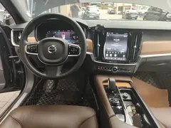 2023 Volvo S90, чёрный — фото 10