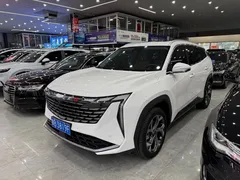 2023 Geely Atlas L 1.5TD DCT Premium, белый — фото 1